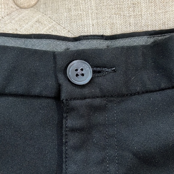 💥💥Haggar Sz 36 Black Shorts - Picture 4 of 9